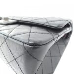 Chanel_37587_Shoulder_Bag_3