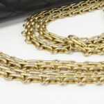 Chanel_37587_Shoulder_Bag_6