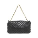 Chanel_39011_Shoulder_Bag_2