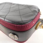 Chanel_57574_Shoulder_Bag_3