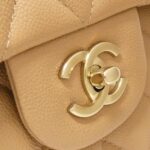 Chanel_58600_Shoulder_Bag_4