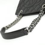 Chanel_66871_Shoulder_Bag_7