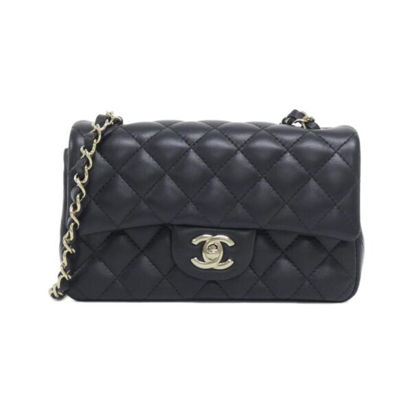 Chanel_69900_Shoulder_Bag_1