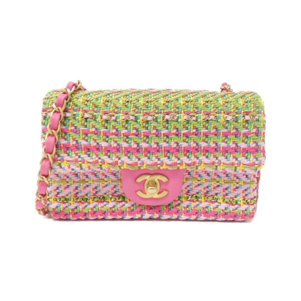 Chanel_69900_Shoulder_Bag_1