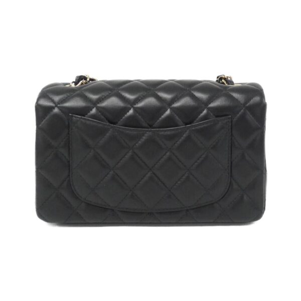 Chanel_69900_Shoulder_Bag_2