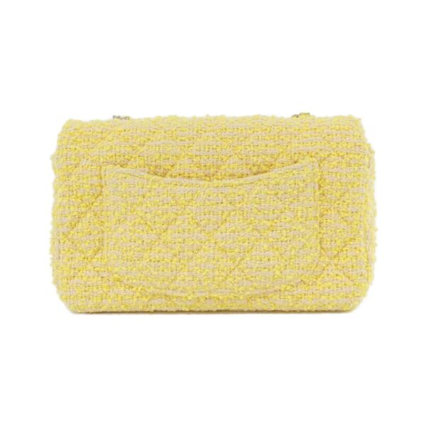 Chanel_69900_Shoulder_Bag_2