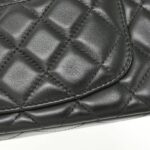 Chanel_69900_Shoulder_Bag_5
