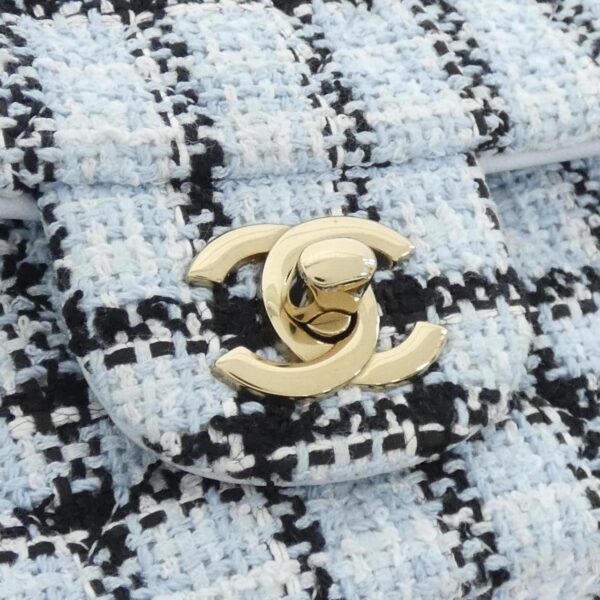 Chanel_69900_Shoulder_Bag_5