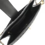 Chanel_90672_Shoulder_Bag_10