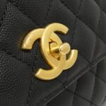 Chanel_92991_Bag_4