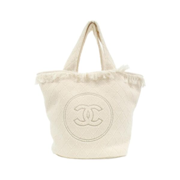 Chanel_AAB018_Bag_1