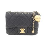 Chanel_AS1786_Shoulder_Bag_1