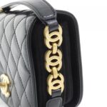 Chanel_AS3402_Shoulder_Bag_5