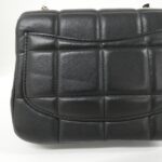 Chanel_AS3744_Shoulder_Bag_6