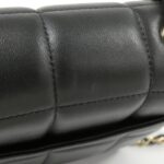 Chanel_AS3744_Shoulder_Bag_7