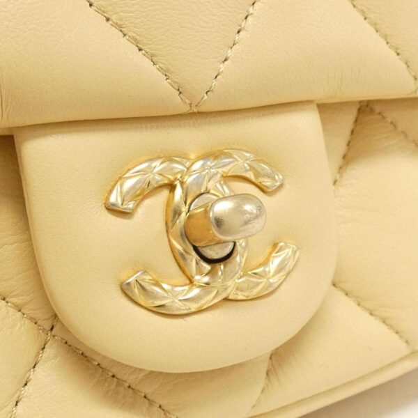 Chanel_AS4263_Shoulder_Bag_4