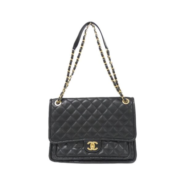 Chanel_AS4723_Shoulder_Bag_1