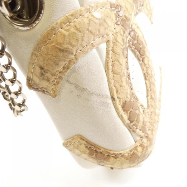 Chanel_Cambon_Line_25175_Shoulder_Bag_4