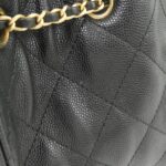 Chanel_Chanel_25_Line_AS5311_Shoulder_Bag_6