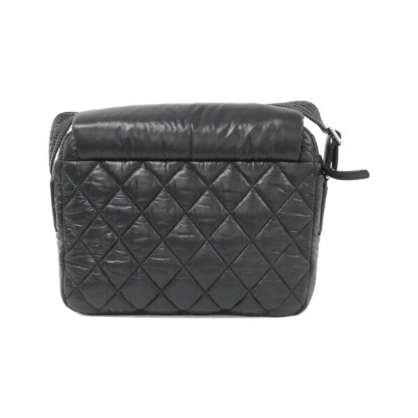 Chanel_Coco_Cocoon_Line_48616_Shoulder_Bag_2