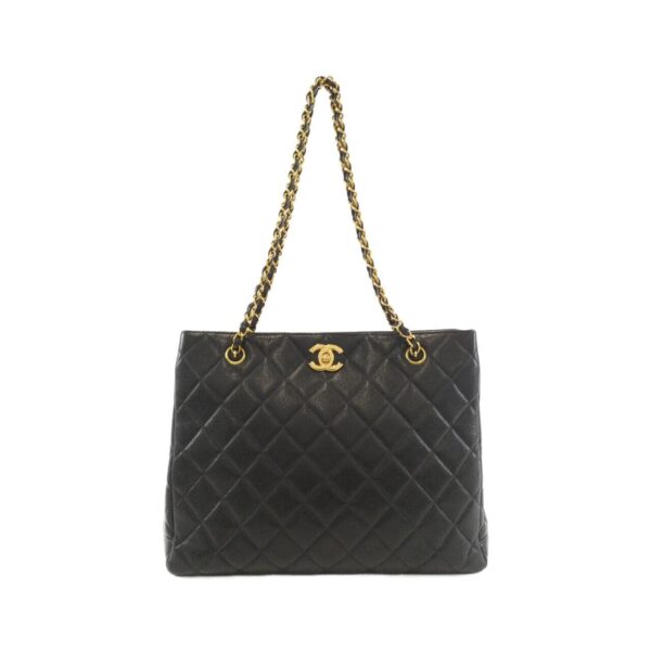 Chanel_Shoulder_Bag_1