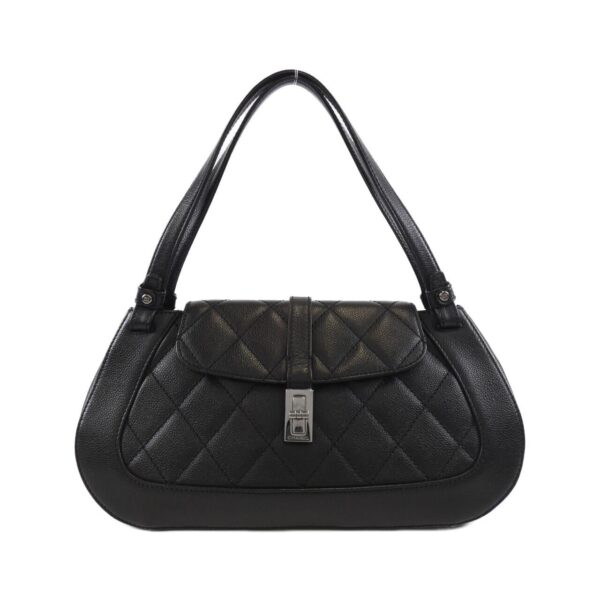 Chanel_Shoulder_Bag_1