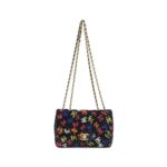 Chanel_Shoulder_Bag_1