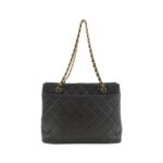 Chanel_Shoulder_Bag_2