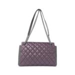 Chanel_Shoulder_Bag_2