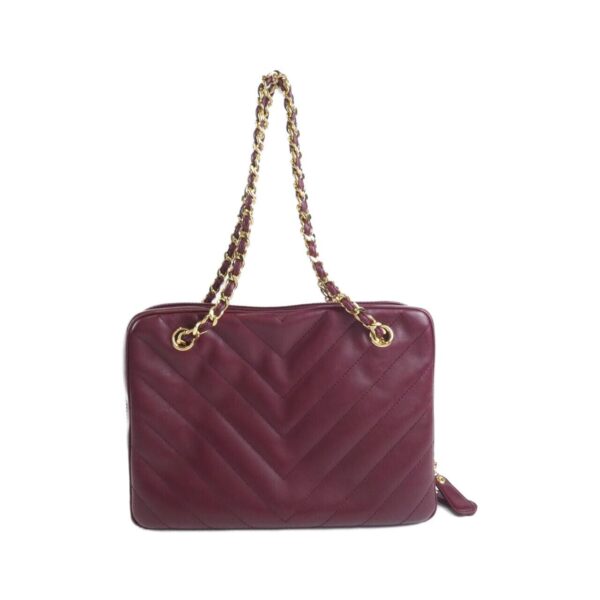 Chanel_Shoulder_Bag_2