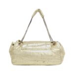 Chanel_Shoulder_Bag_2