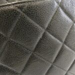 Chanel_Shoulder_Bag_4