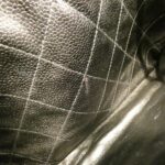 Chanel_Shoulder_Bag_8