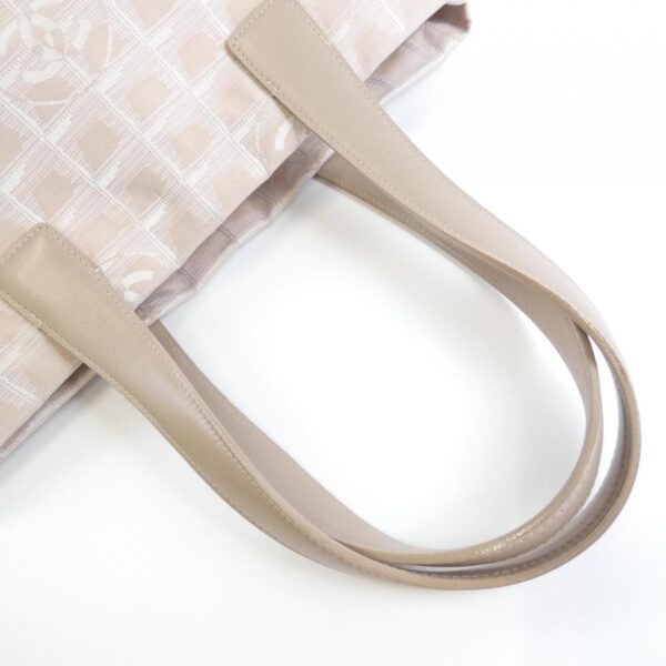 Chanel_Travel_Line_15991_Bag_4