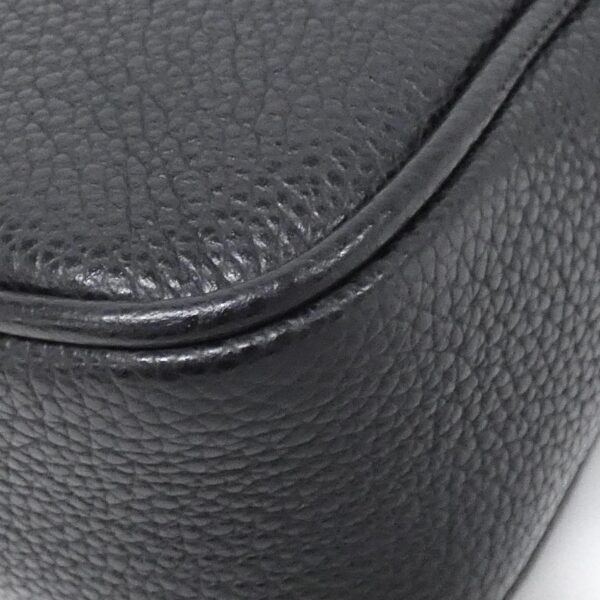 Gucci_GUCCI_PRINT_574803_0Y2AT_Shoulder_Bag_3