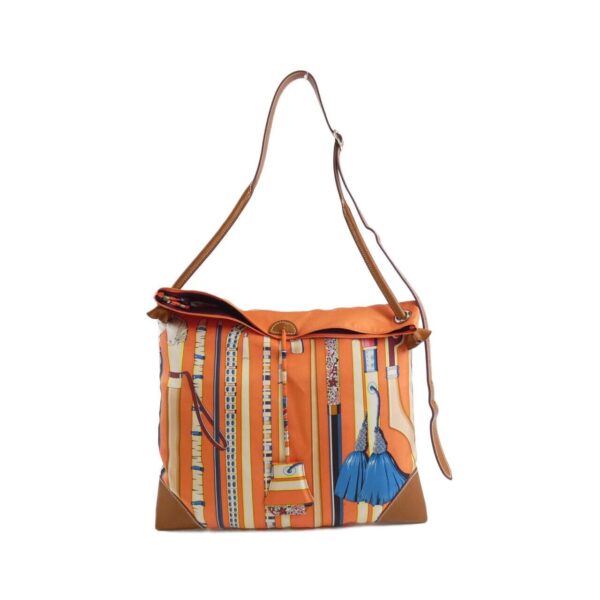 Hermes_LES_CANNES_Silky_City_PM_071924CK_Shoulder_Bag_1