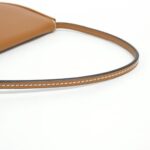 Loewe_Heel_Pouch_Small_109_54_T14_Shoulder_Bag_5