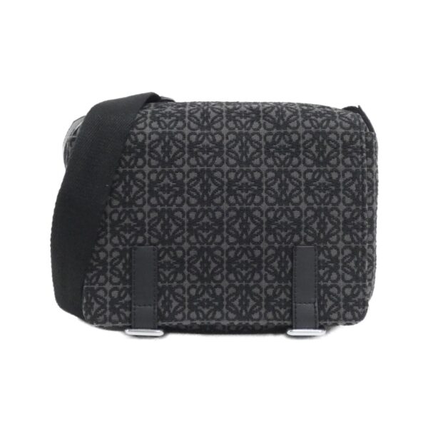 Loewe_Military_Messenger_XS_B553A72X20_Shoulder_Bag_1