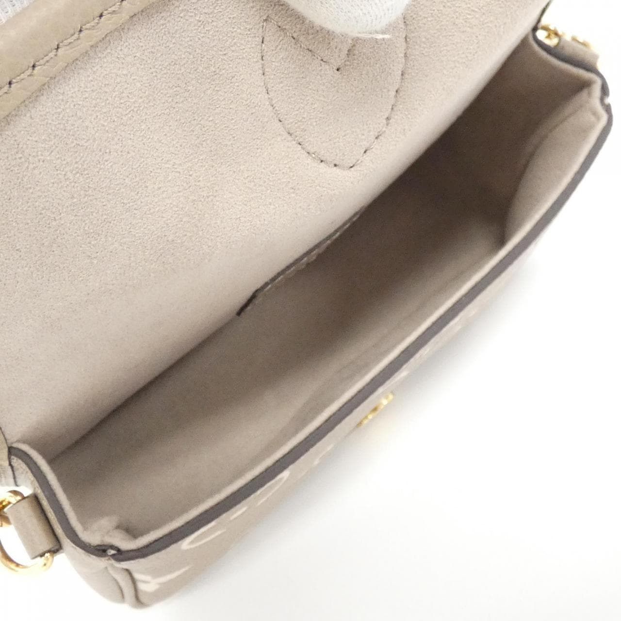 Louis_Vuitton_Bicolor_Monogram_Empreinte_Nano_Diane_M83300_Shoulder_Bag_6