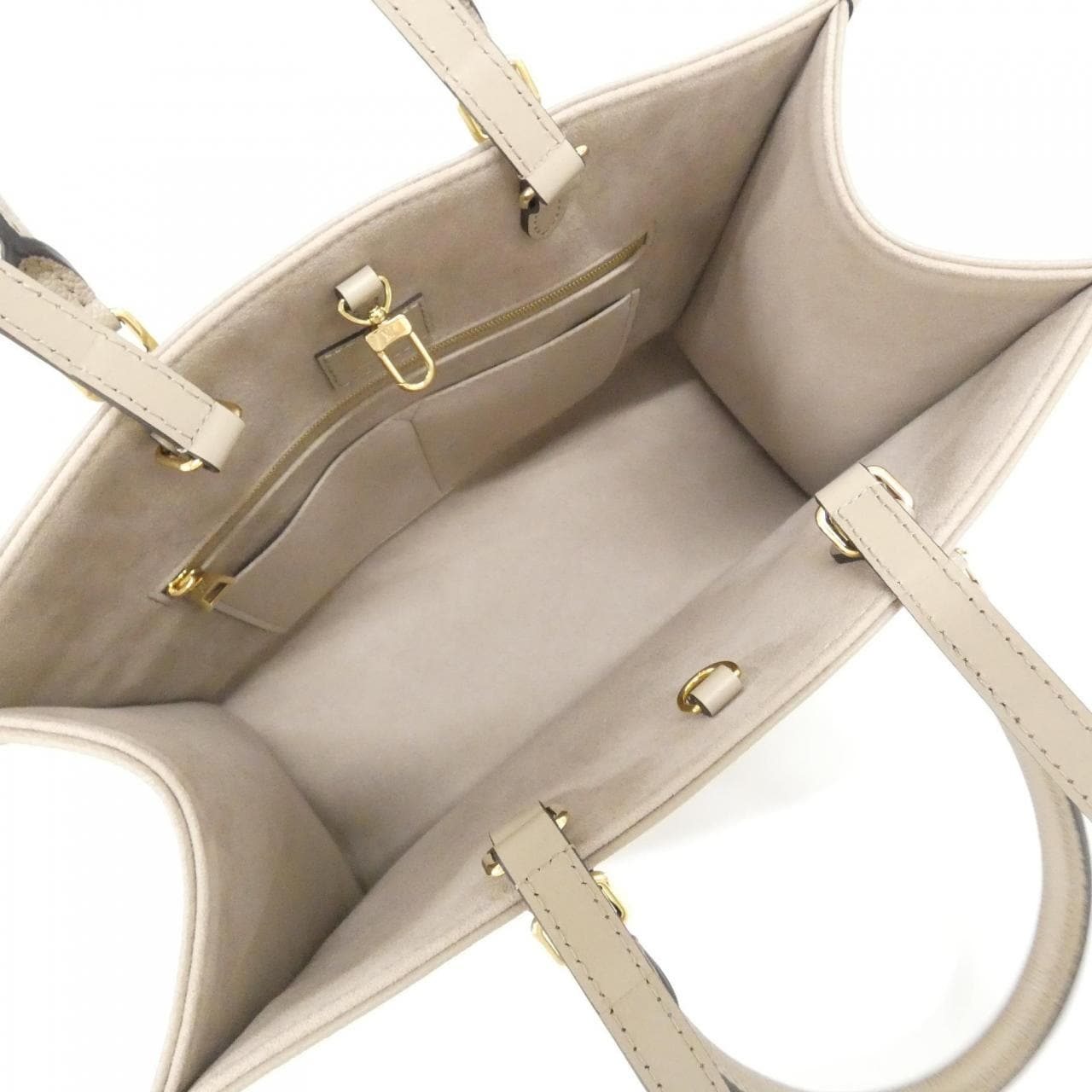 Louis_Vuitton_Bicolor_Monogram_Empreinte_OnTheGo_MM_M45494_Bag_4