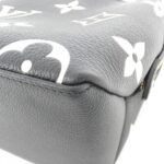 Louis_Vuitton_Bicolor_Monogram_Empreinte_Petit_Palais_PM_M58913_Bag_2