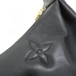 Louis_Vuitton_Bubblegram_Over_The_Moon_M59799_Shoulder_Bag_4
