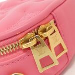Louis_Vuitton_Bubblegram_Pop_My_Heart_Pouch_M81893_Shoulder_Bag_5