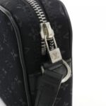 Louis_Vuitton_Comtesse_de_Fé_Pochette_M92275_Accessory_Pouch_5