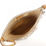 Louis_Vuitton_Damier_Azur_Siracusa_PM_N41113_Shoulder_Bag_8