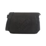 Louis_Vuitton_Damier_Geant_Petit_Messager_M93618_Shoulder_Bag_1
