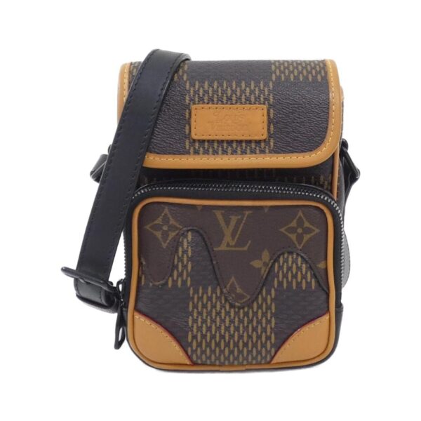 Louis_Vuitton_Damier_Giant_LV_Squared_Amazon_Messenger_N40357_Shoulder_Bag_1