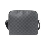 Louis_Vuitton_Damier_Graphite_Dayton_PM_N41408_Shoulder_Bag_2