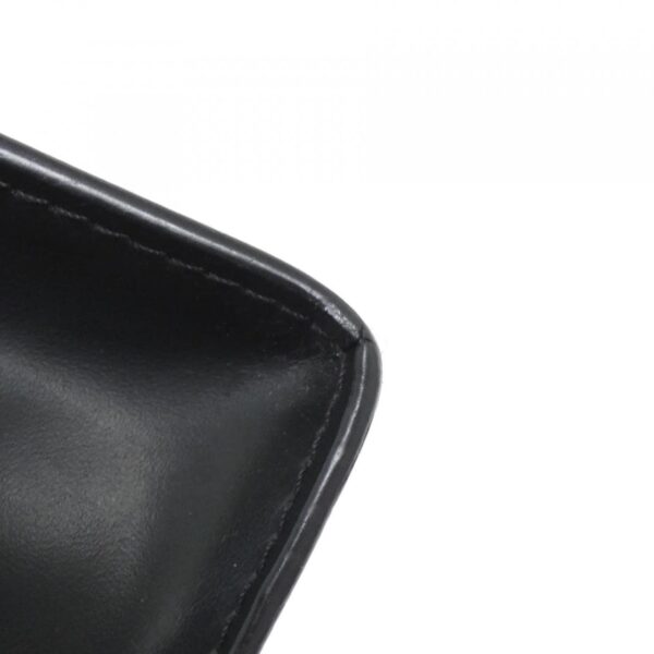 Louis_Vuitton_Damier_Graphite_Pochette_Voyage_MM_N41696_Bag_3