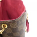 Louis_Vuitton_Damier_LV_Riverside_N40052_Bag_5